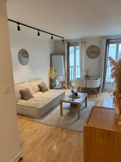 Appartement Paris Vue Tour Eiffel Trocadero Экстерьер фото