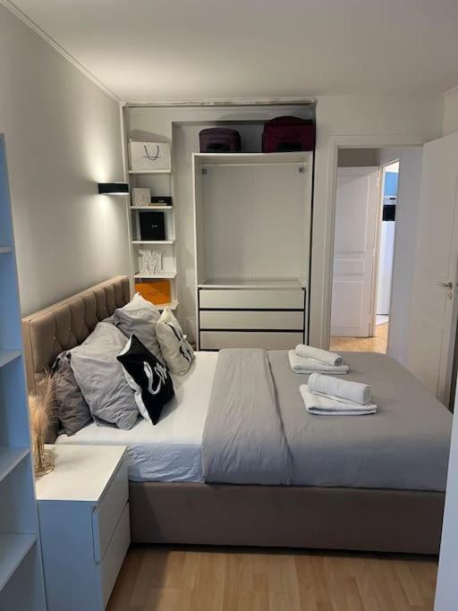 Appartement Paris Vue Tour Eiffel Trocadero Экстерьер фото